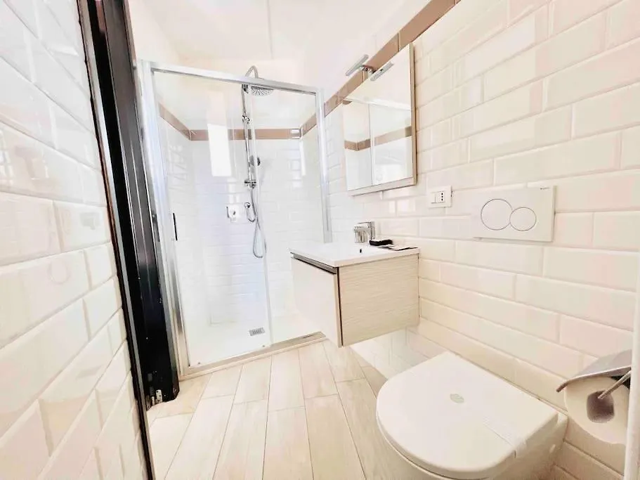5 Min Walk To Duomo Petite Loft! Apartment Milan