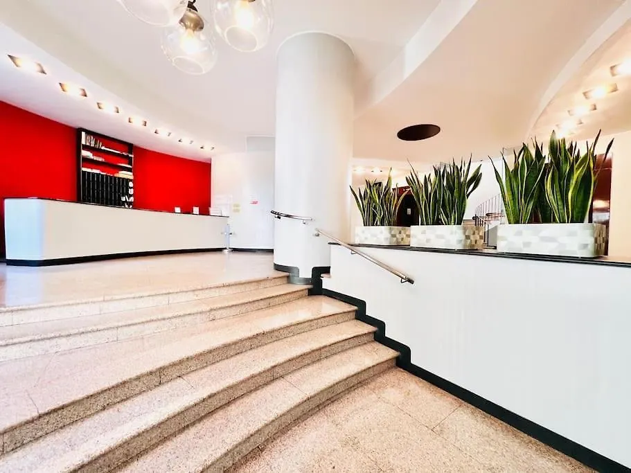 5 Min Walk To Duomo Petite Loft! Apartment Milan Italy
